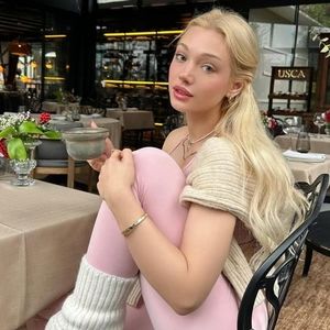 Meet your Posher, Ngan